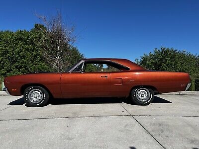 Plymouth-Road-Runner-1970-2