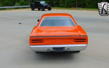 Plymouth-Road-Runner-1970-4