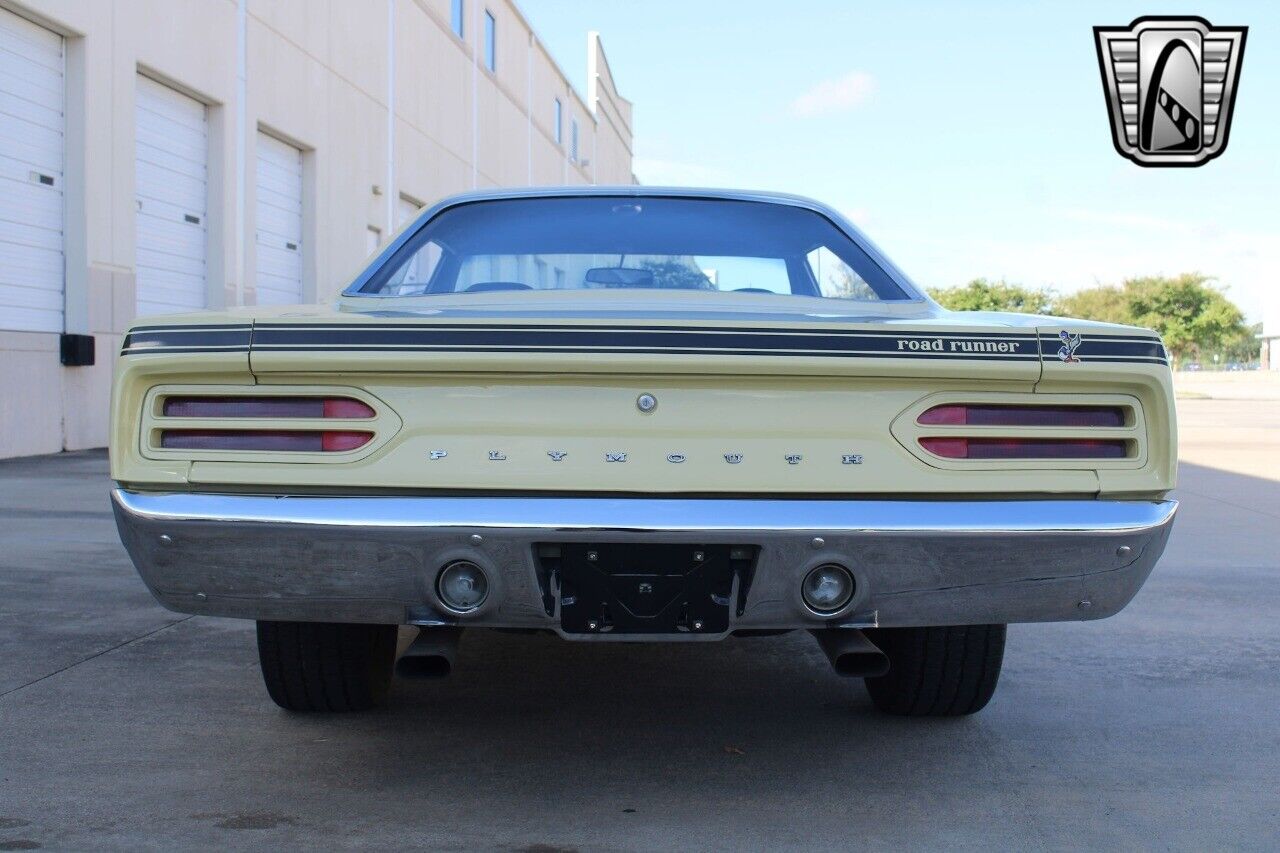 Plymouth-Road-Runner-1970-4