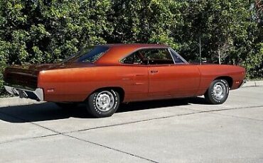 Plymouth-Road-Runner-1970-9