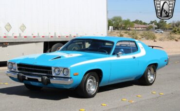 Plymouth-Road-Runner-1973-11