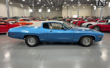 Plymouth-Road-Runner-1973-5