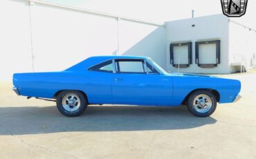 Plymouth-Road-Runner-Coupe-1968-8