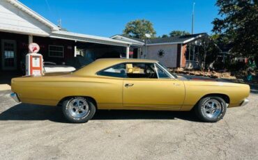 Plymouth-Road-runner-1968-3