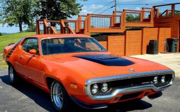 Plymouth-Road-runner-1972-14