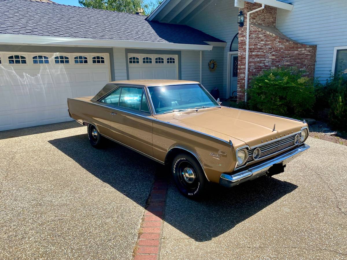 Plymouth-Satellite-1966-2