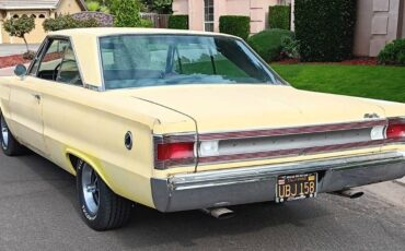 Plymouth-Satellite-1967-3