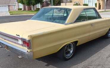 Plymouth-Satellite-1967-4