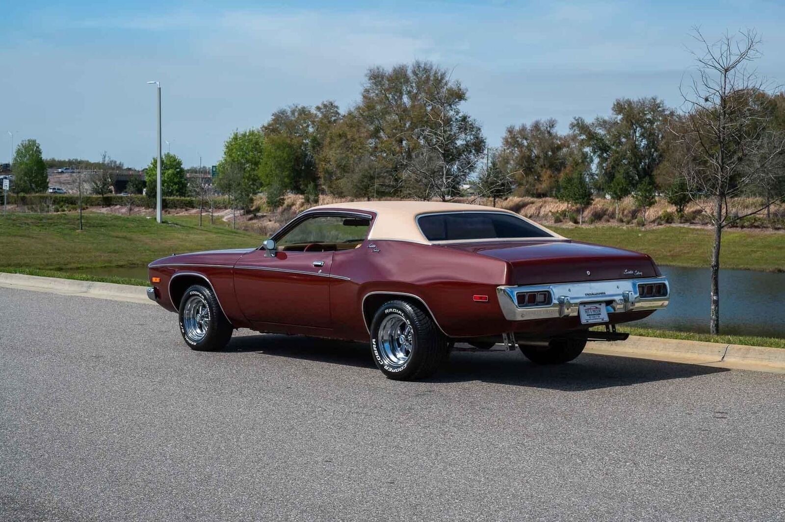 Plymouth-Satellite-1973-3