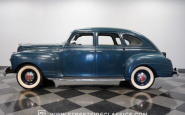 Plymouth-Special-Deluxe-Berline-1941-2