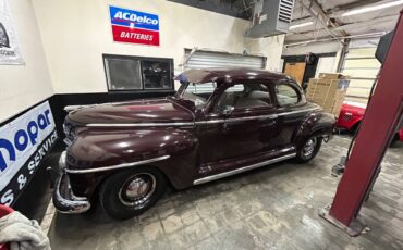 Plymouth-Special-deluxe-1948-1