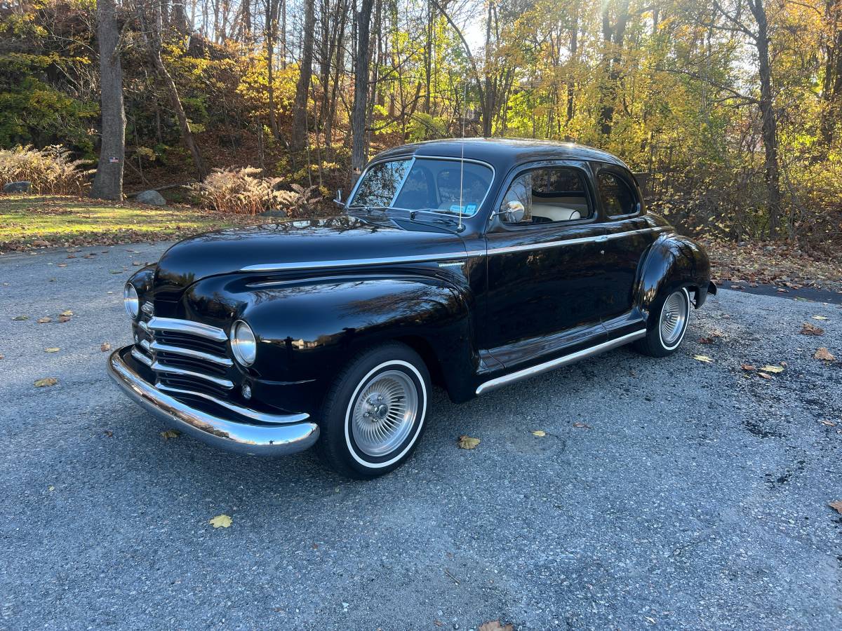 Plymouth-Special-deluxe-1948