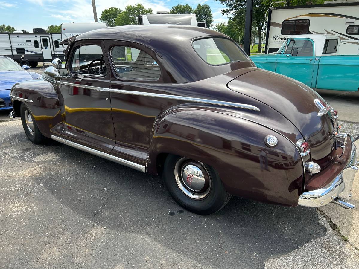 Plymouth-Special-deluxe-1948-3