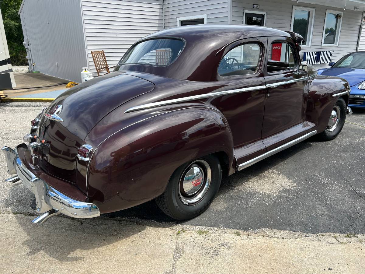 Plymouth-Special-deluxe-1948-5