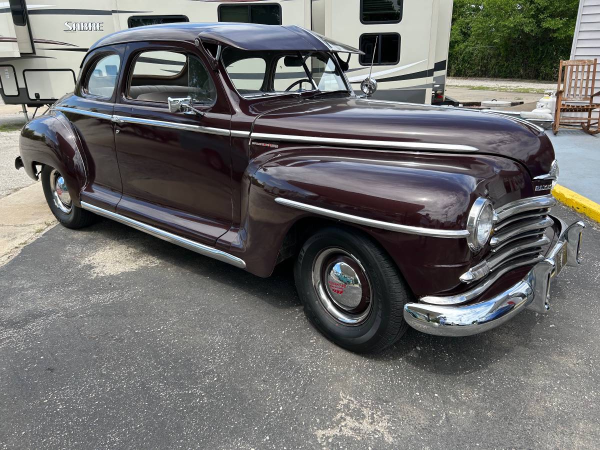 Plymouth-Special-deluxe-1948-7