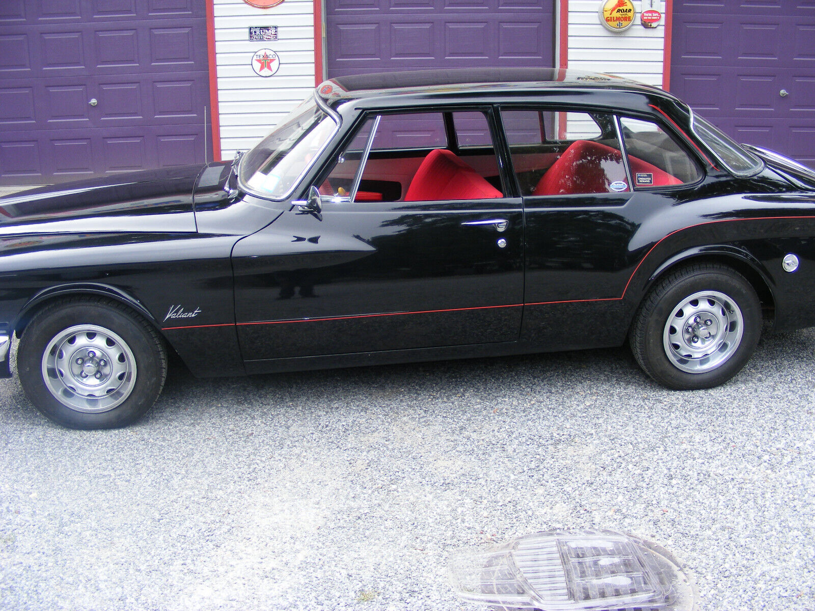 Plymouth-Valiant-Coupe-1961-1