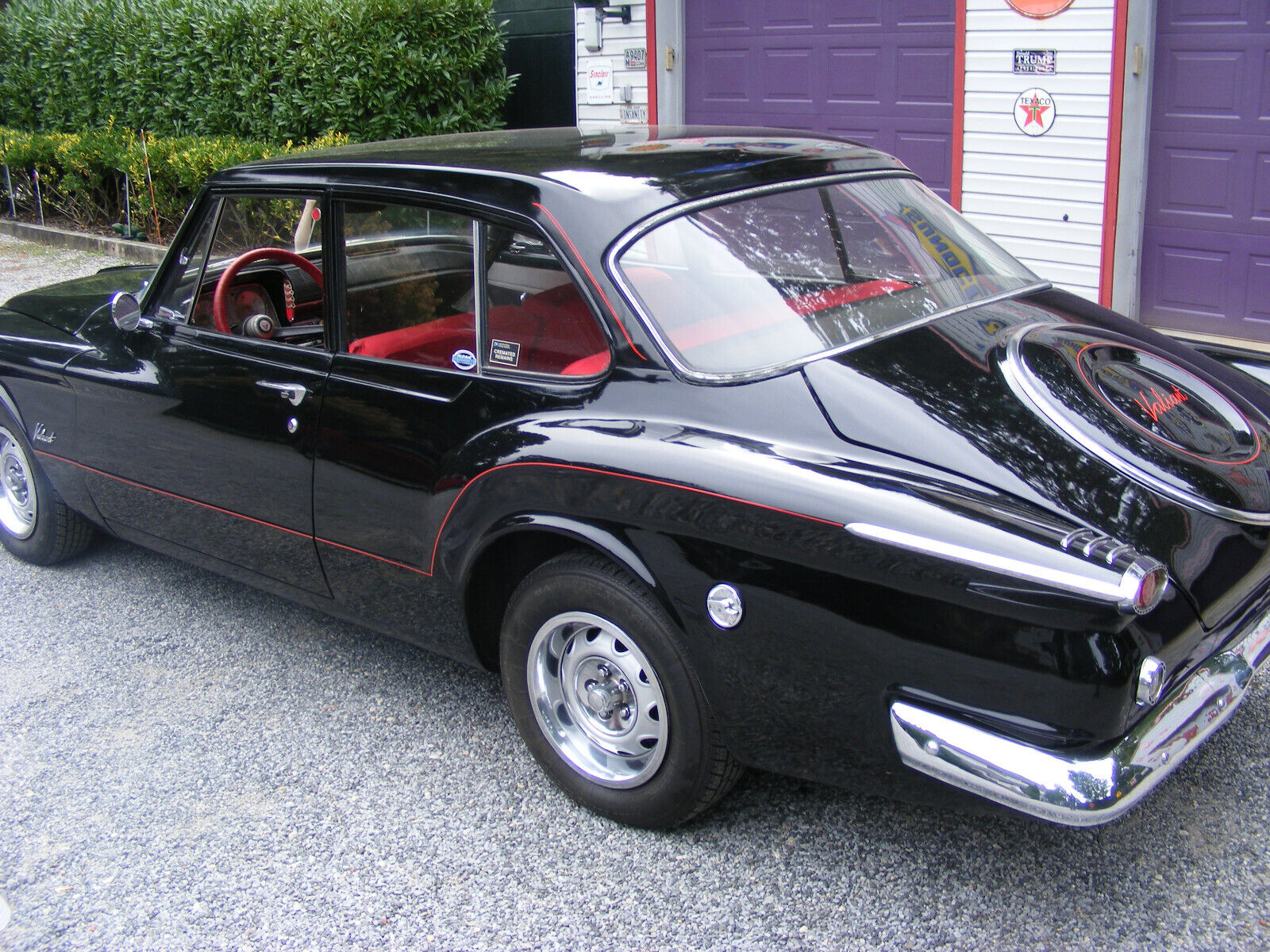 Plymouth-Valiant-Coupe-1961-2