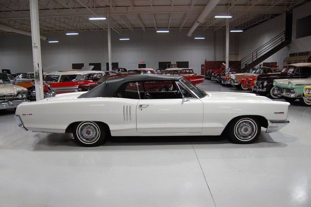 Pontiac-22-Convertible-Cabriolet-1966-31