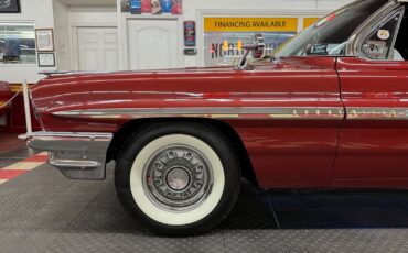 Pontiac-Bonneville-1961-19