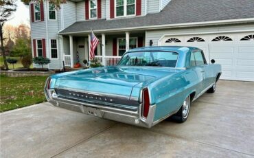 Pontiac-Bonneville-1964-11