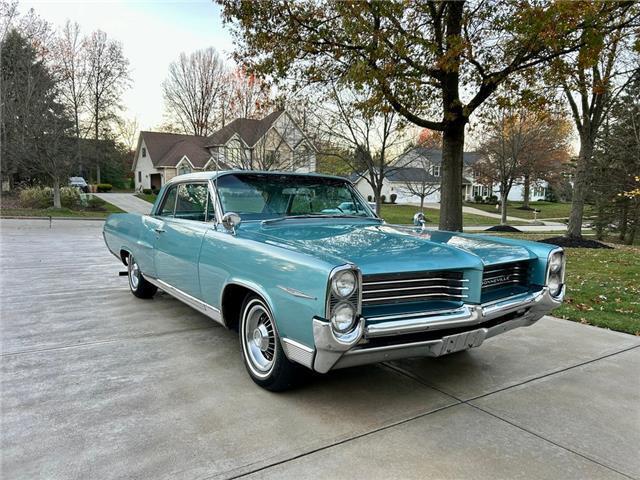 Pontiac-Bonneville-1964-2