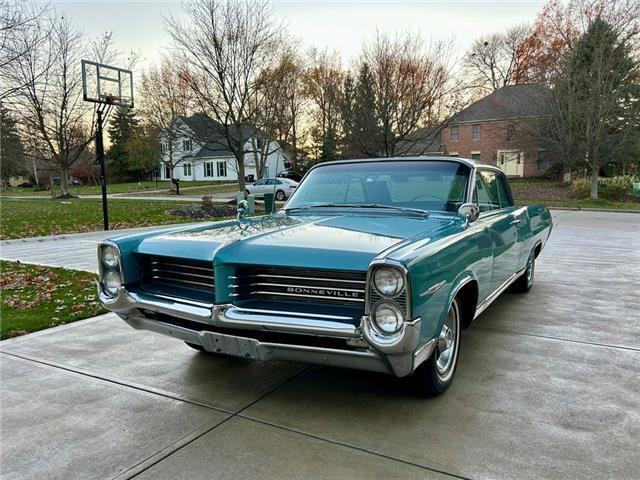 Pontiac-Bonneville-1964-4