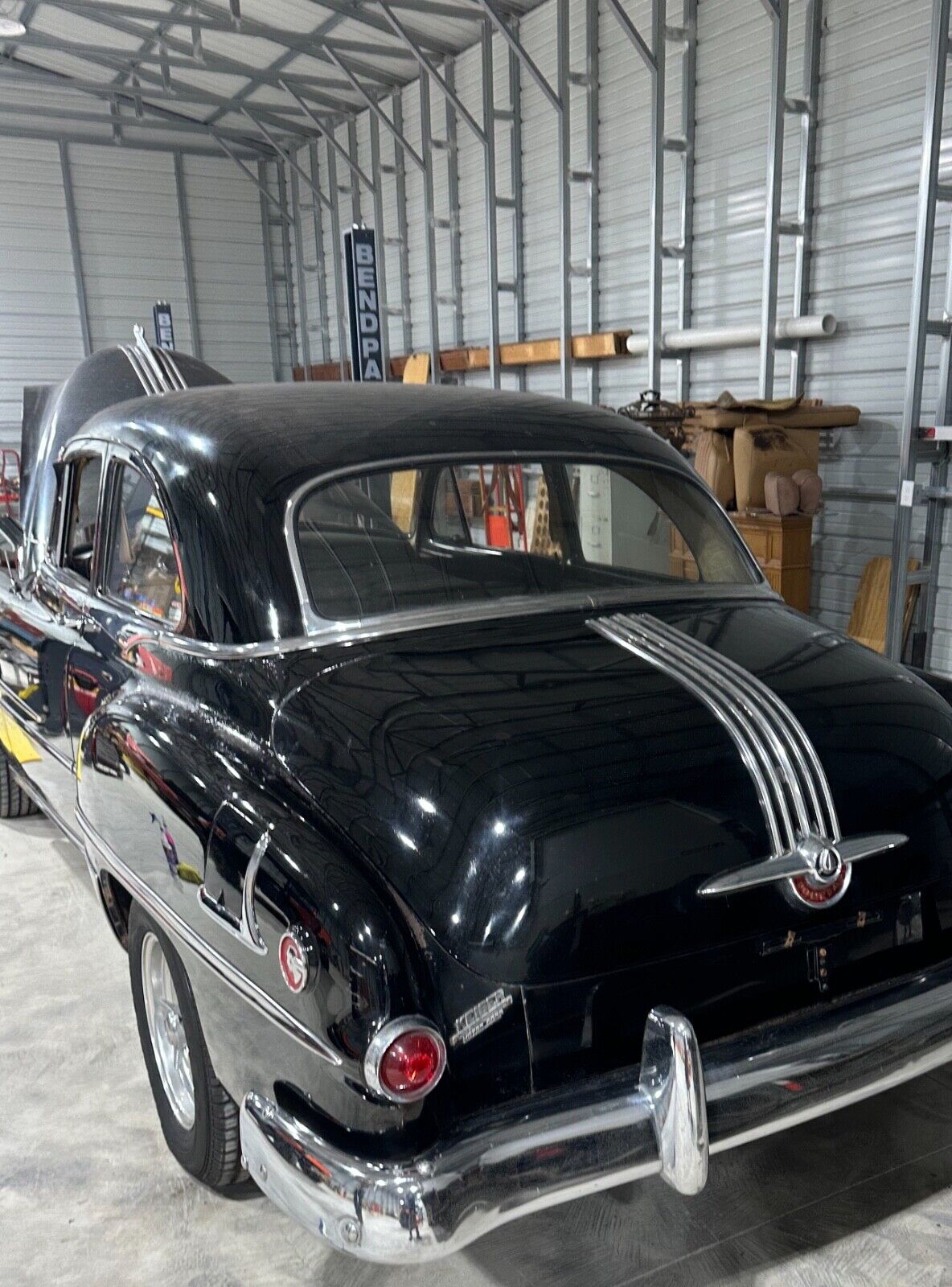 Pontiac-Chieftain-Coupe-1952-2