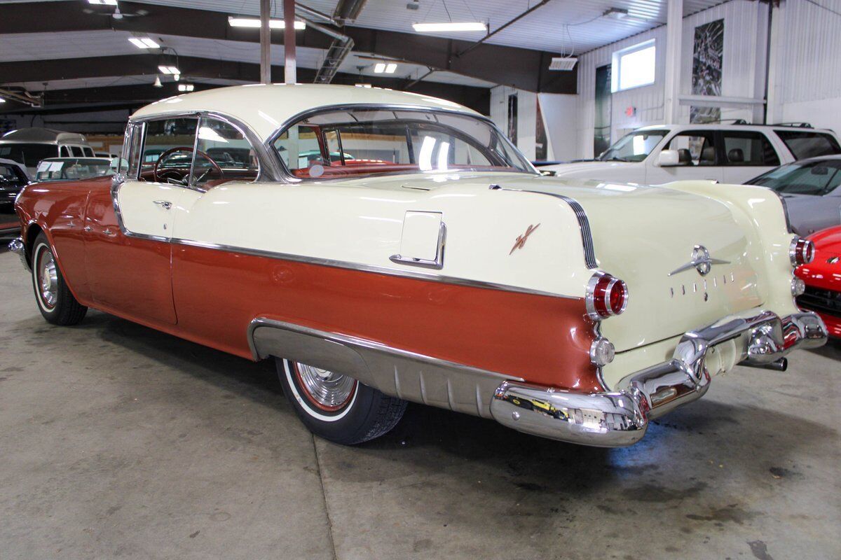 Pontiac-Chieftain-Coupe-1955-3