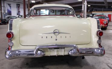 Pontiac-Chieftain-Coupe-1955-4