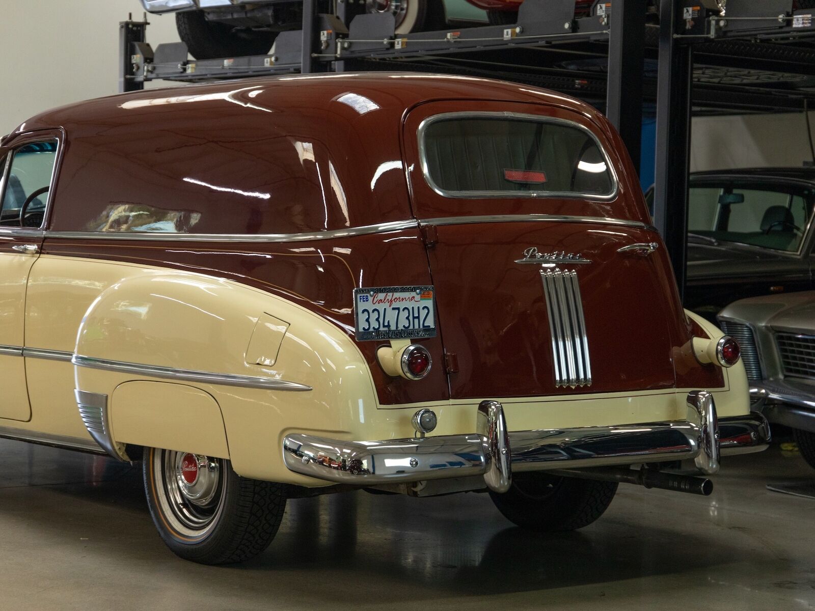 Pontiac-Custom-Break-1951-21