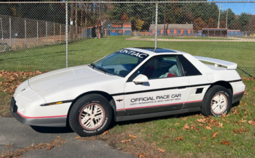 Pontiac Fiero  1984