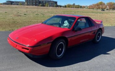 Pontiac-Fiero-1988-12