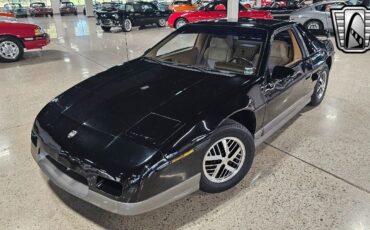 Pontiac-Fiero-Cabriolet-1985-2