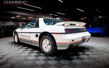 Pontiac-Fiero-Coupe-1984-1