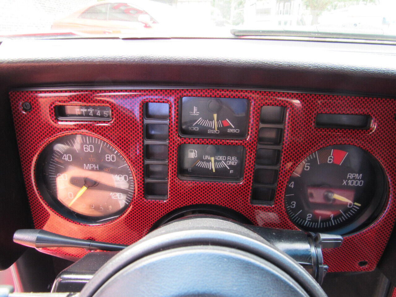 Pontiac-Fiero-Coupe-1985-25