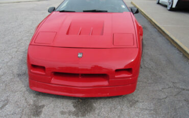 Pontiac-Fiero-Coupe-1985-5