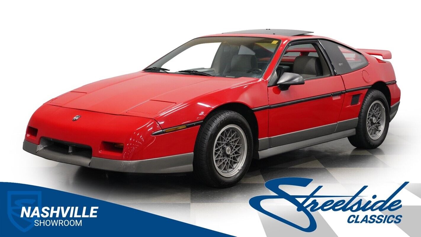 Pontiac Fiero Coupe 1986