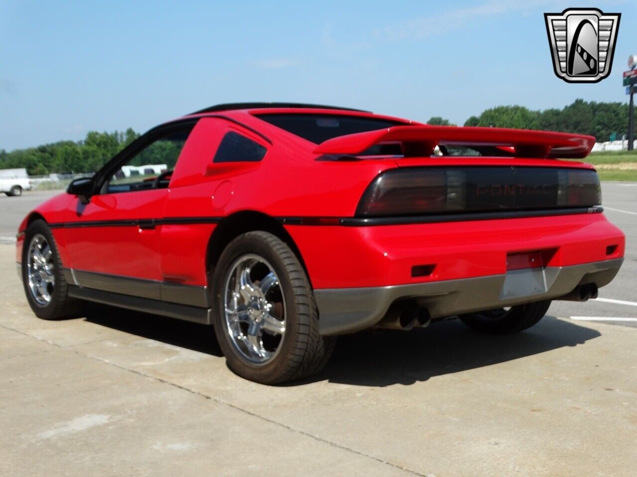 Pontiac-Fiero-Coupe-1986-5