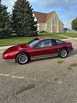 Pontiac Fiero Coupe 1987