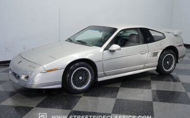 Pontiac-Fiero-Coupe-1987-5