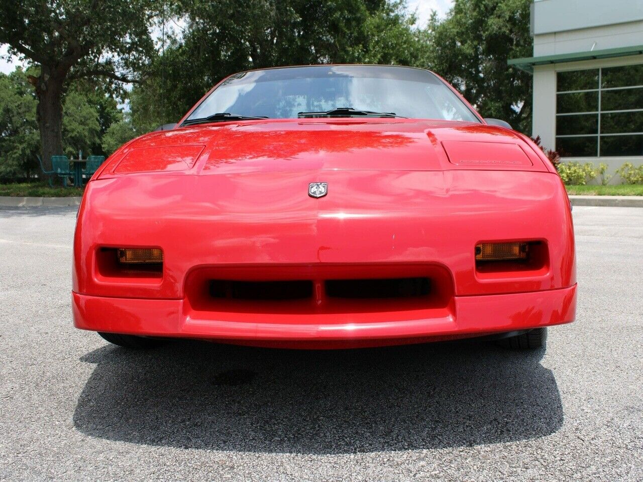 Pontiac-Fiero-Coupe-1988-10