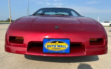 Pontiac-Fiero-Coupe-1988-3