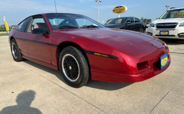 Pontiac-Fiero-Coupe-1988-5