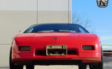 Pontiac-Fiero-Coupe-1988-6