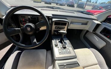 Pontiac-Fiero-gt-1985-15