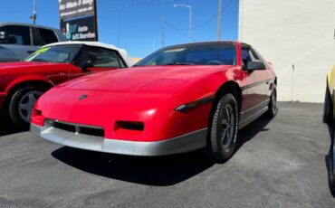 Pontiac-Fiero-gt-1985-2