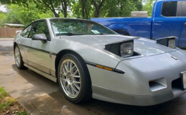 Pontiac-Fiero-gt-1987-4