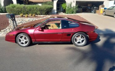 Pontiac-Fiero-gt-1988-22