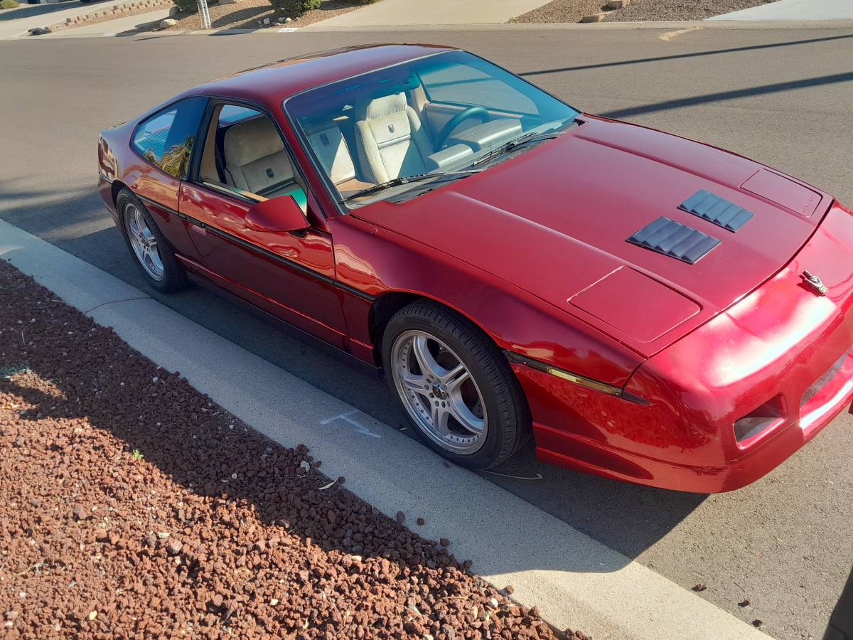 Pontiac-Fiero-gt-1988-9