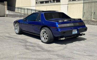 Pontiac-Fiero-se-1985-9